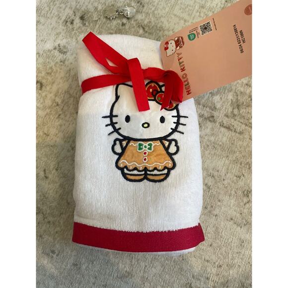 Hello Kitty‎ Set Of 2 Christmas Hand Towels 100% Cotton NWT - Picture 1 of 4